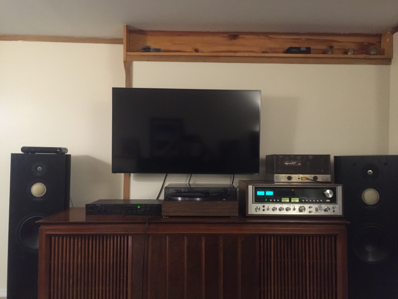 Illustration for article titled TV is wall mounted